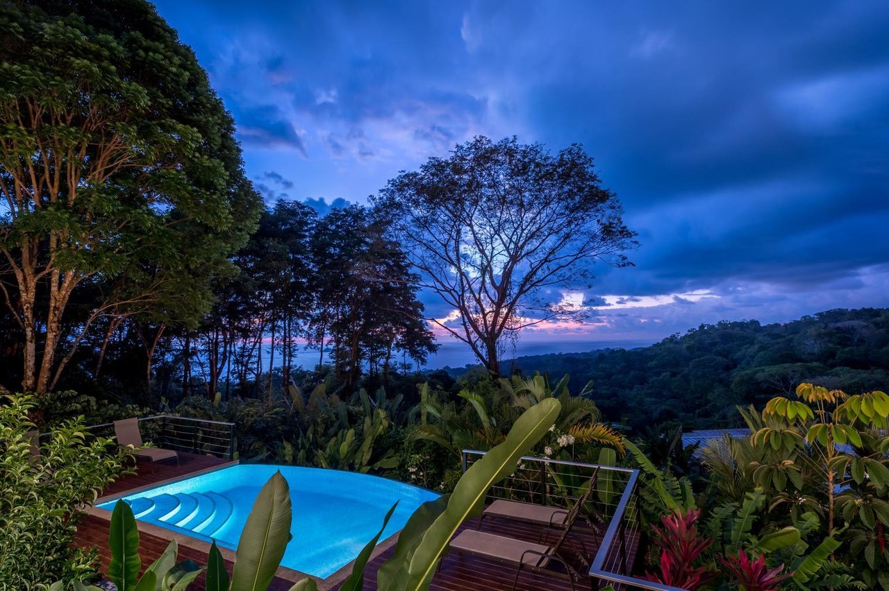 Villa Santo Vida, 4 Bed, Ocean View