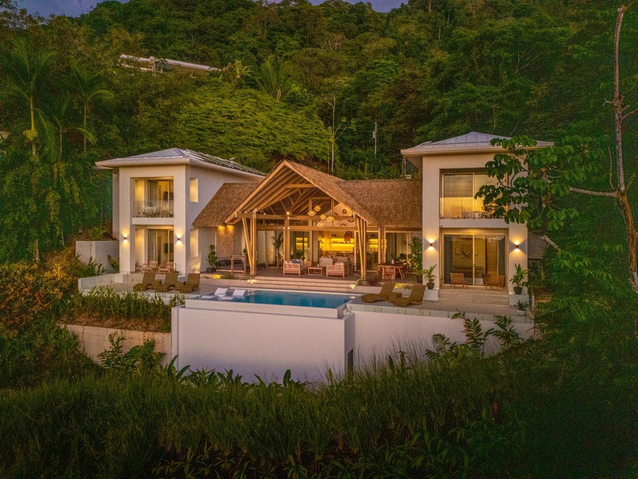 Private Sunset View Compound, Dominical, Puntarenas