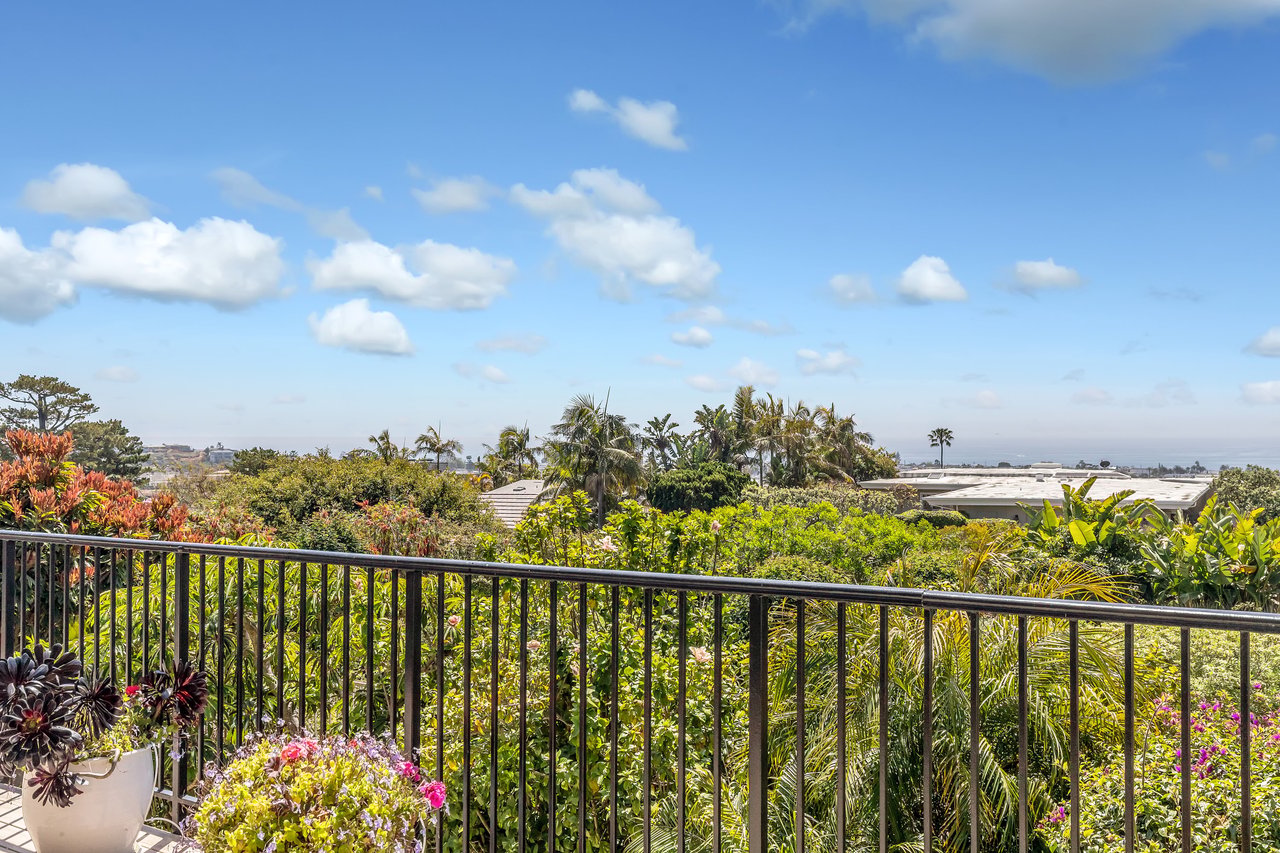 5 Beachcomber Drive