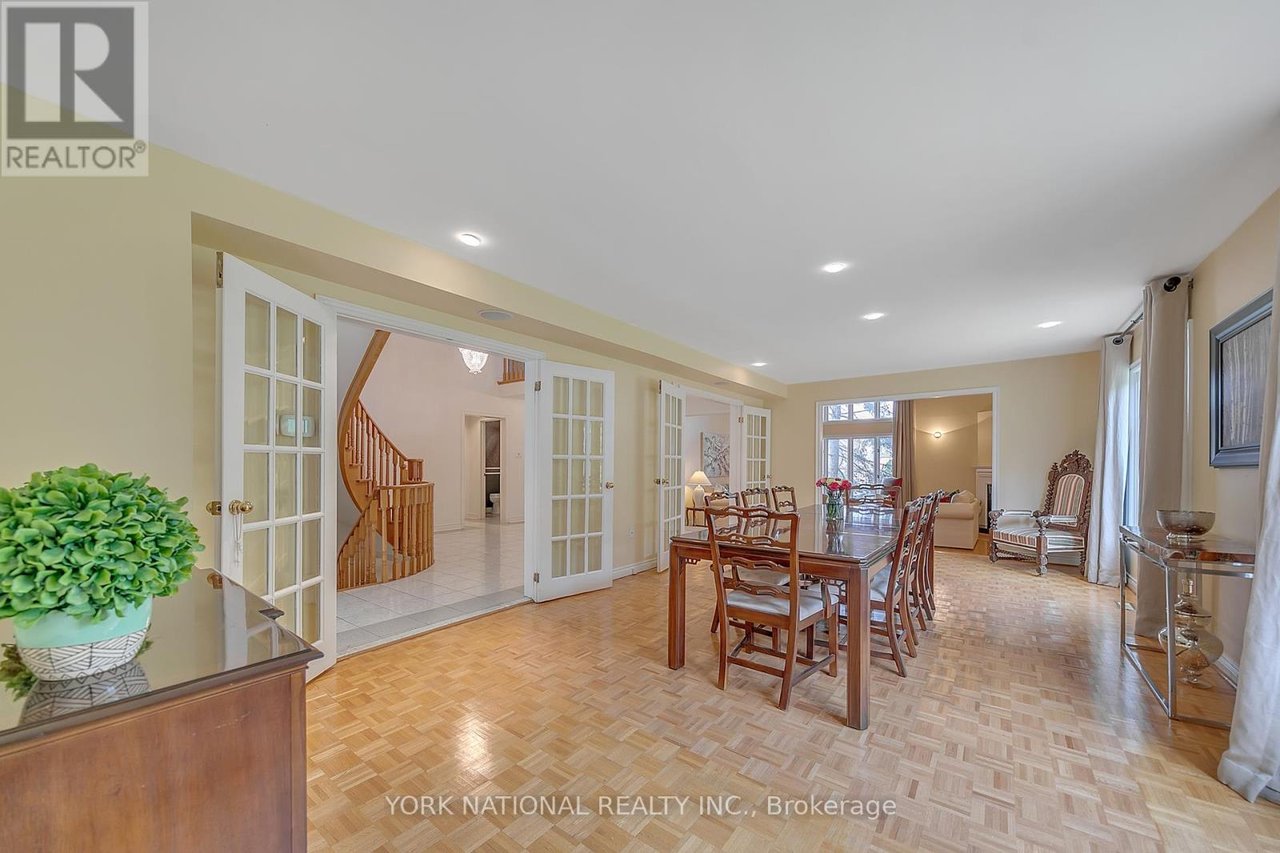 7 Wendover Ct