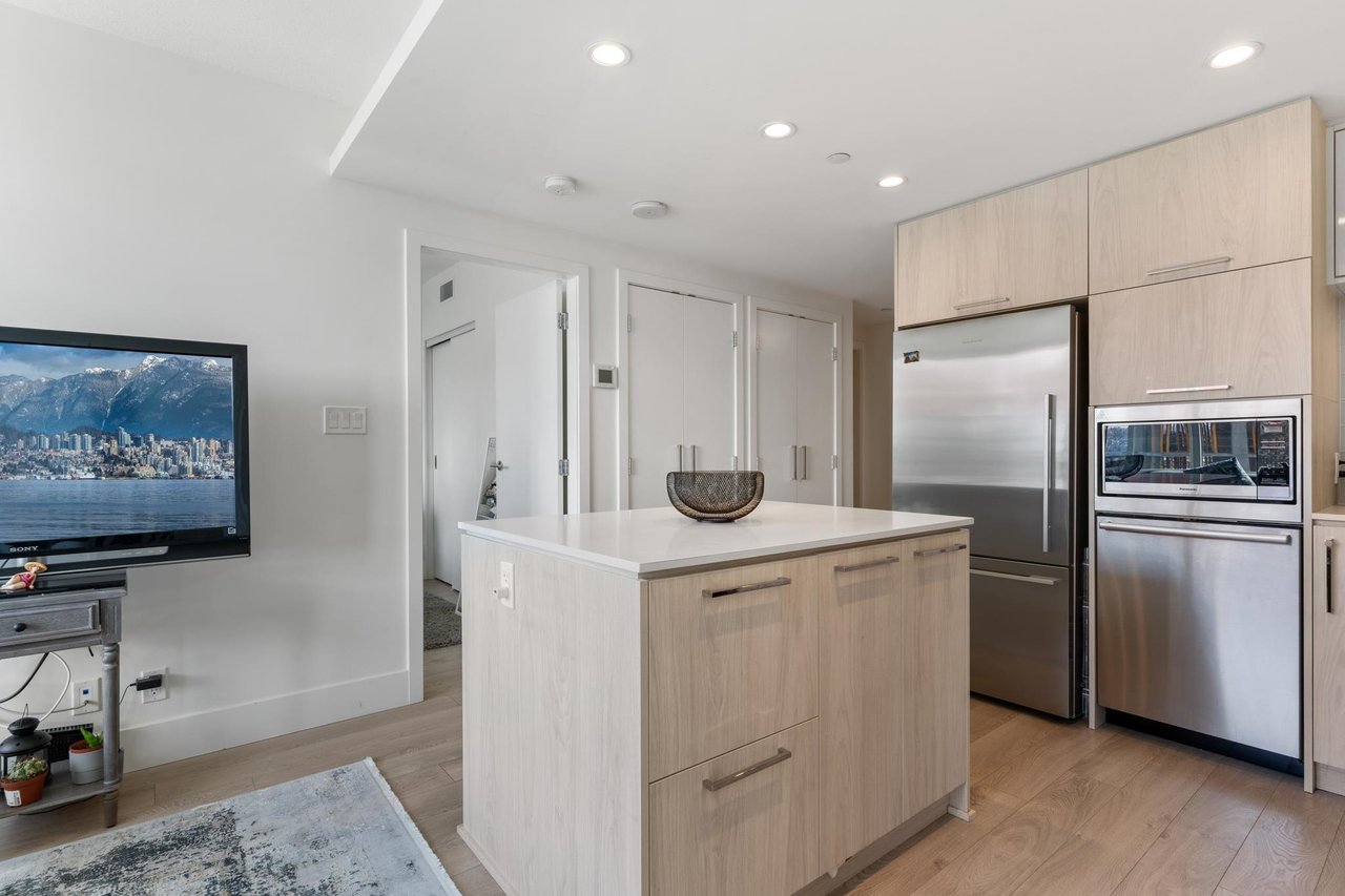 1505-680 Seylynn Cres