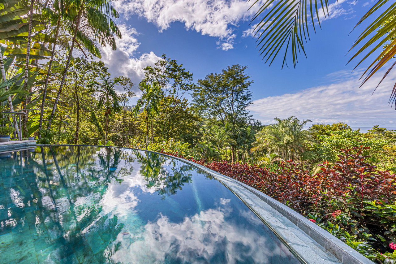 Luxurious Coastal Retreat with Ocean Views in Uvita, Costa Rica