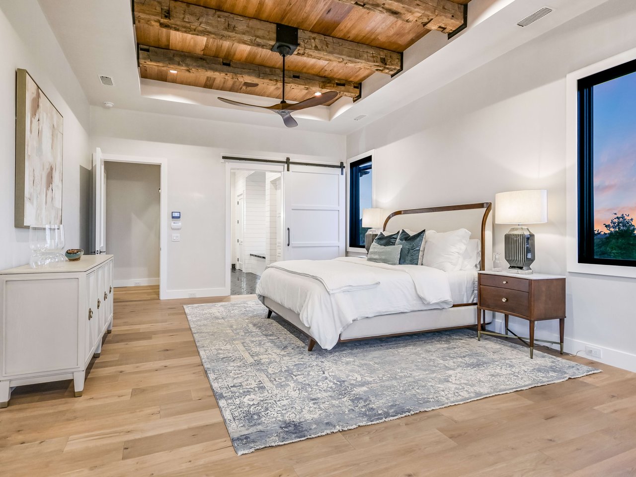 Alluring Amarra Masterpiece