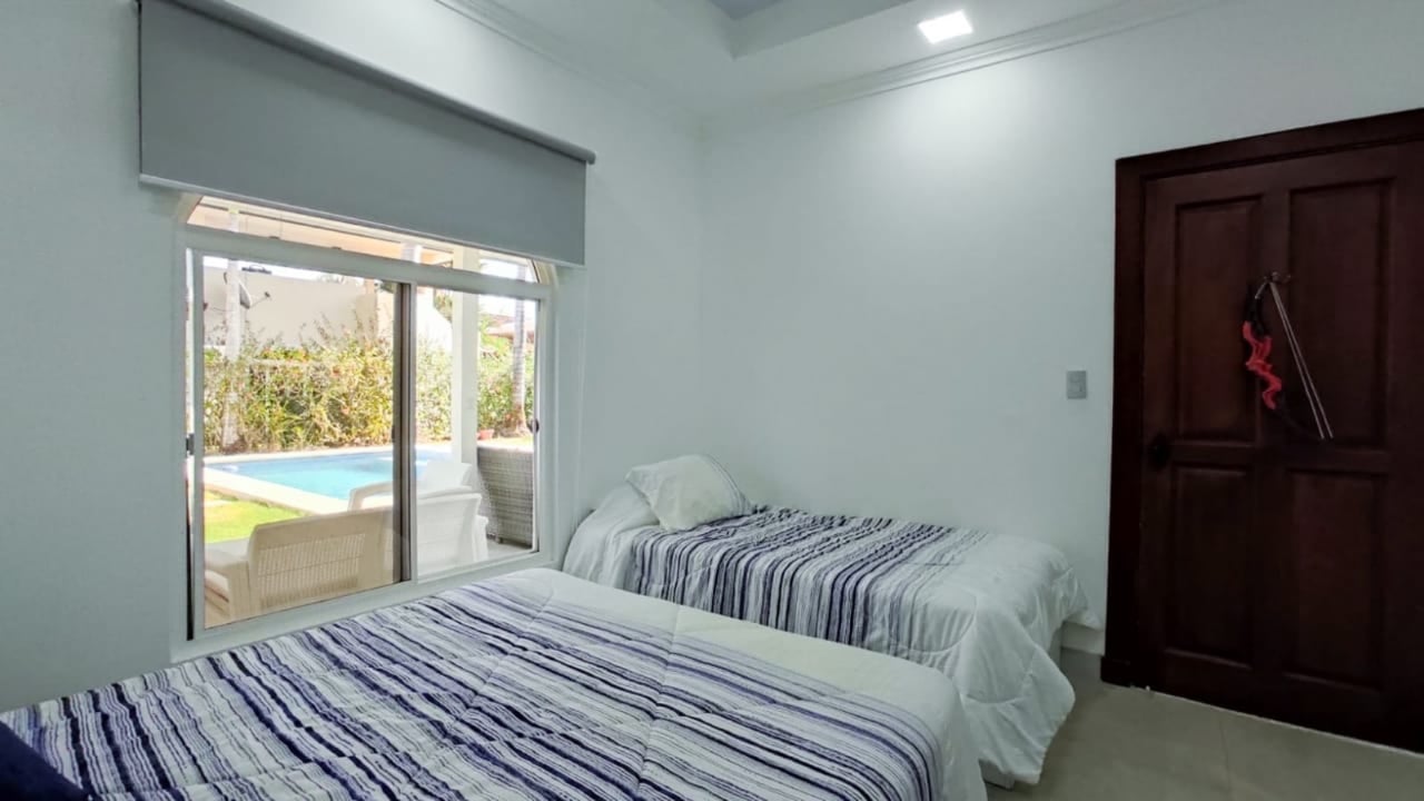 Remodeled Gated Community Home, Jaco, Puntarenas
