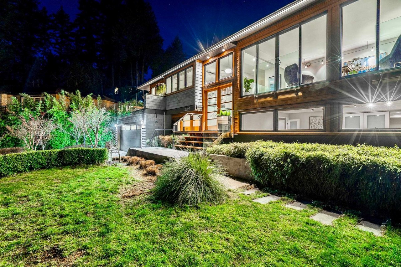 3925 Viewridge Pl