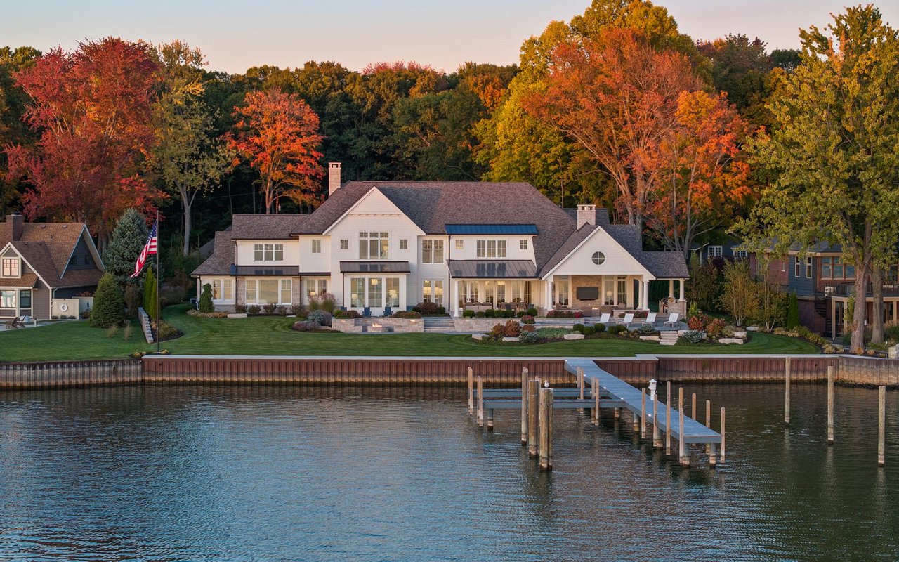Elegance on Macatawa