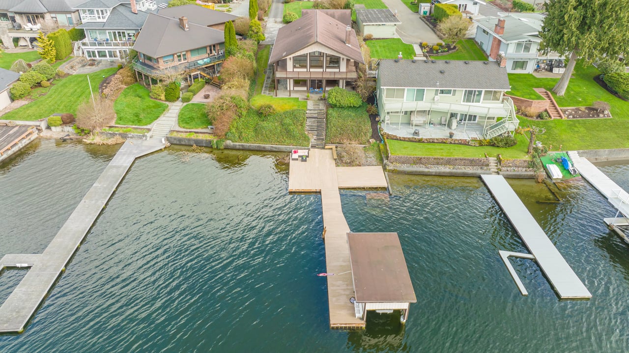 The Lake Stevens Waterfront Estate