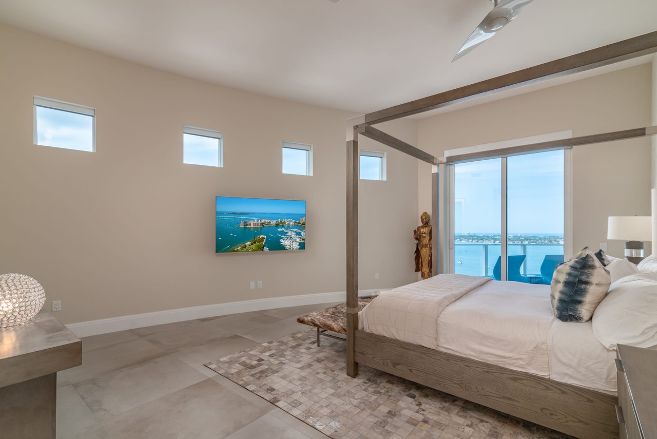 Penthouse at 624 Palm