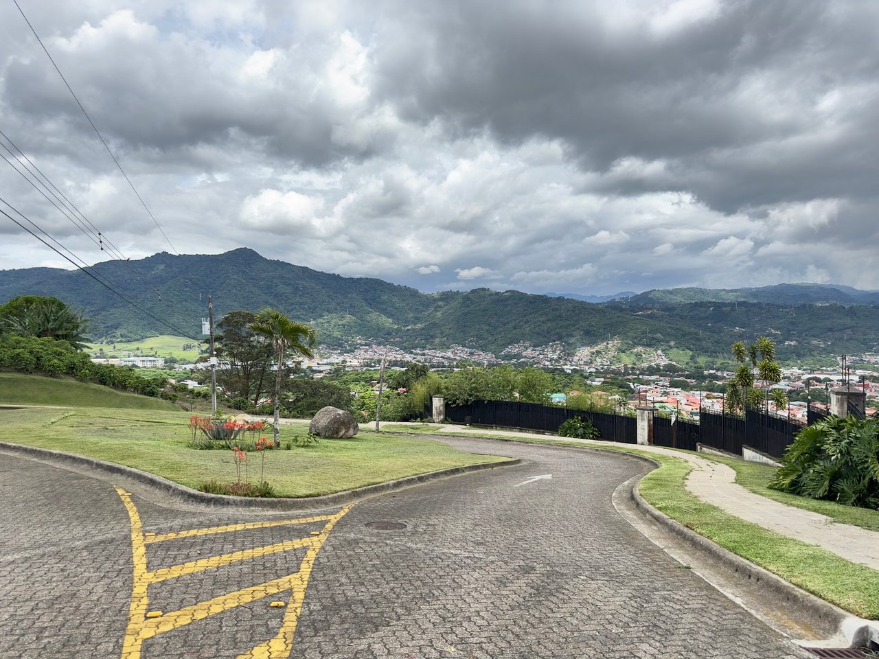 Mountain View Residential Lot, Curridabat, San Jose