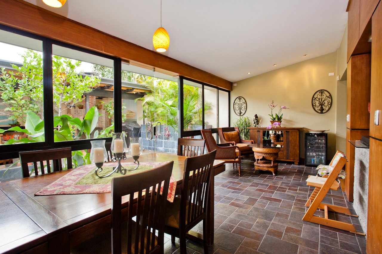 Remodeled Garden Townhome, Escazu, San Jose