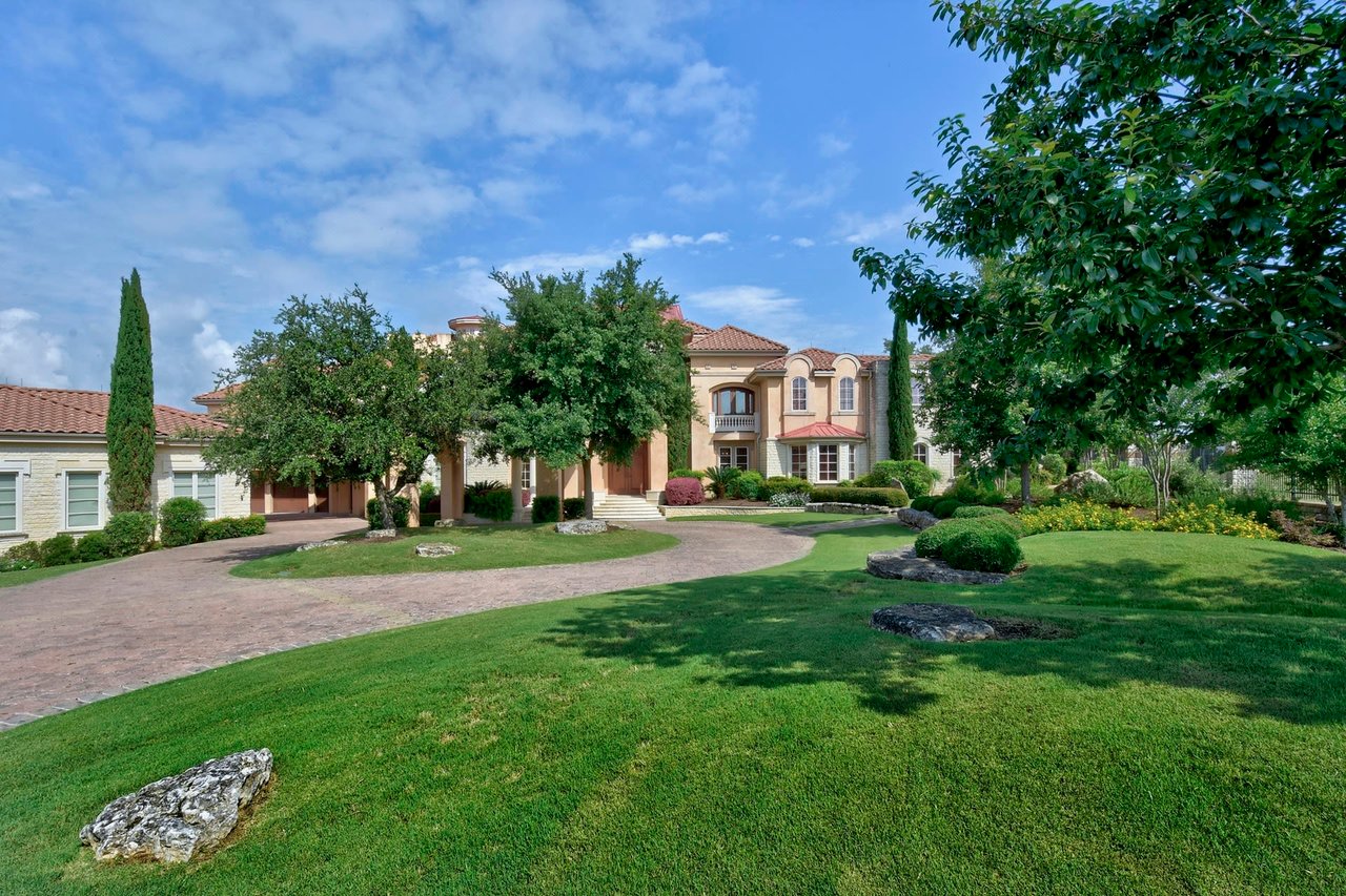 2924 Cliff Pt