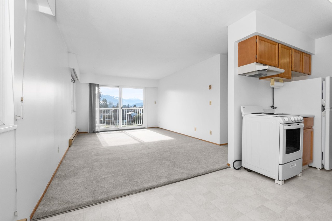 23-46210 Margaret Ave