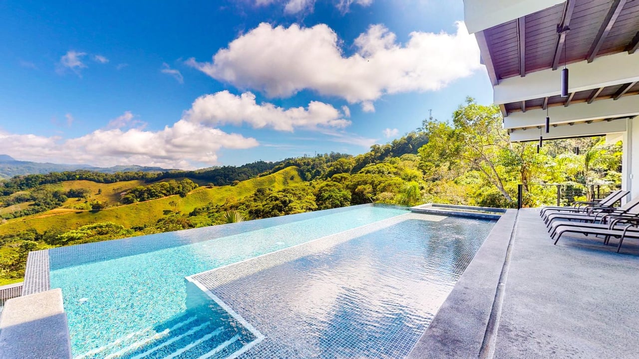 Boutique Hotel Rental Investment, Dominical, Puntarenas