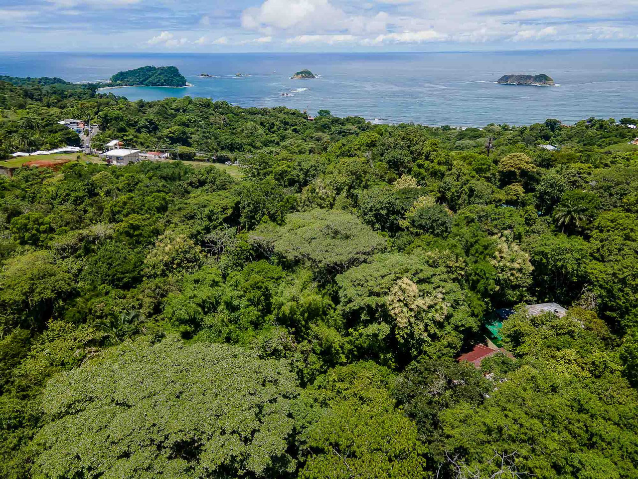 Duplex in Manuel Antonio Area