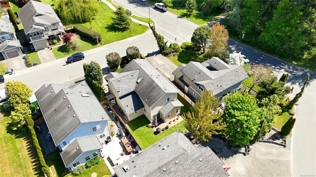 2450 Lund Rd, View Royal