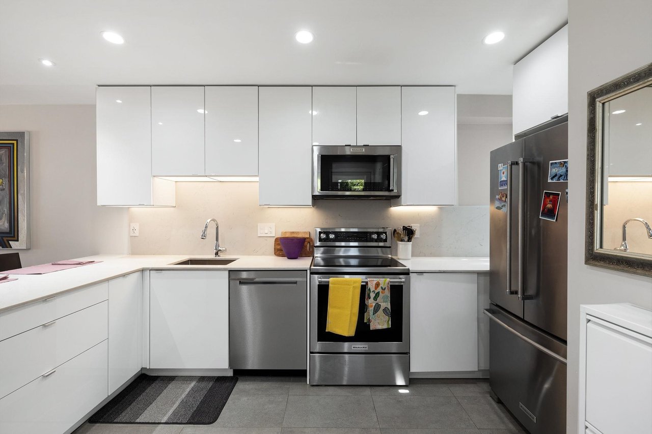 13-1263 W 8th Avenue, Vancouver