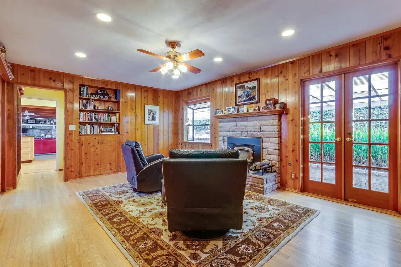 10160 Country View Rd