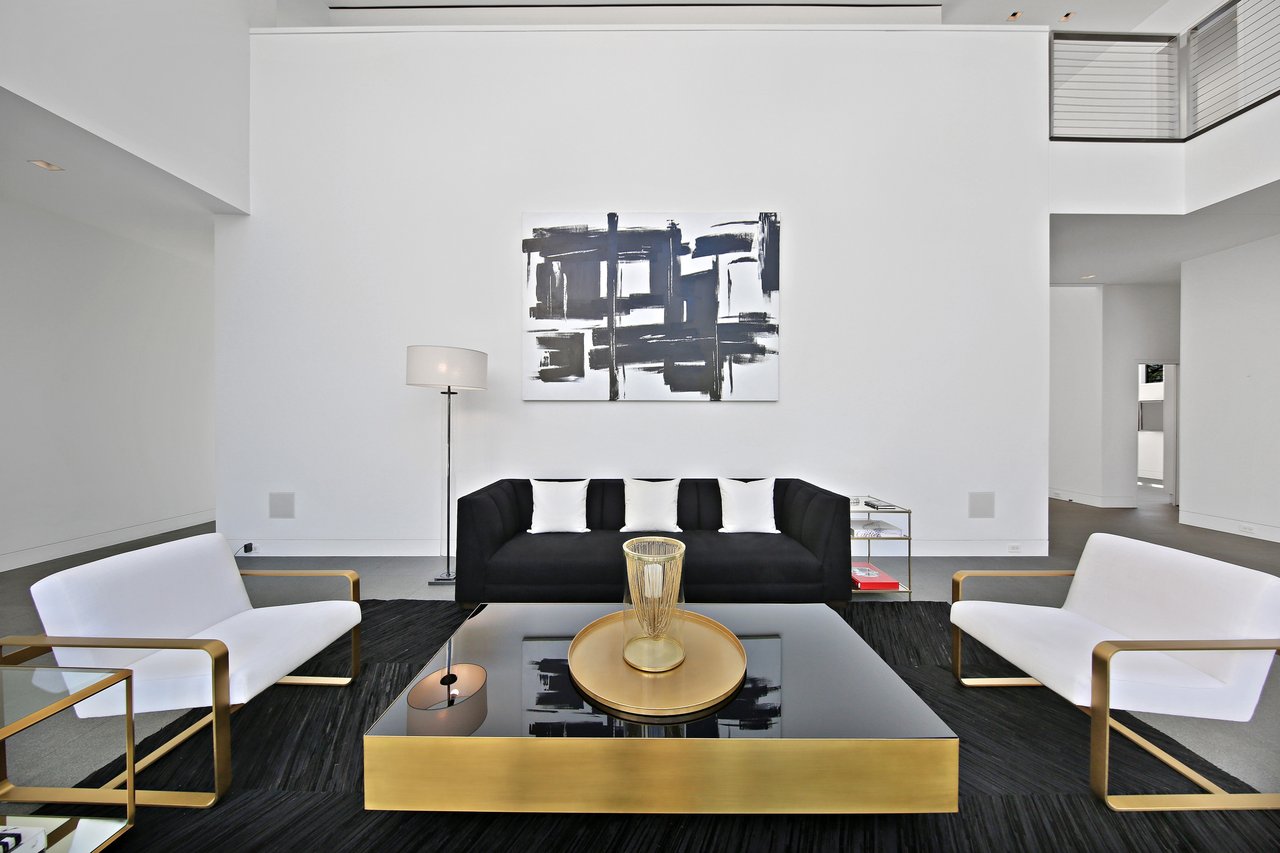 For Those Seeking An Extraordinary Lifestyle