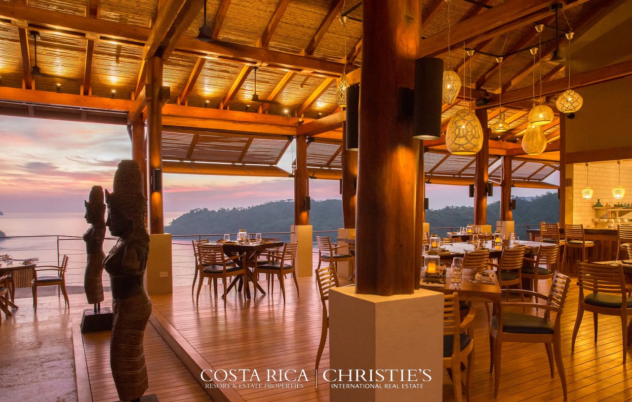 Casa Chameleon Residences Villa #2