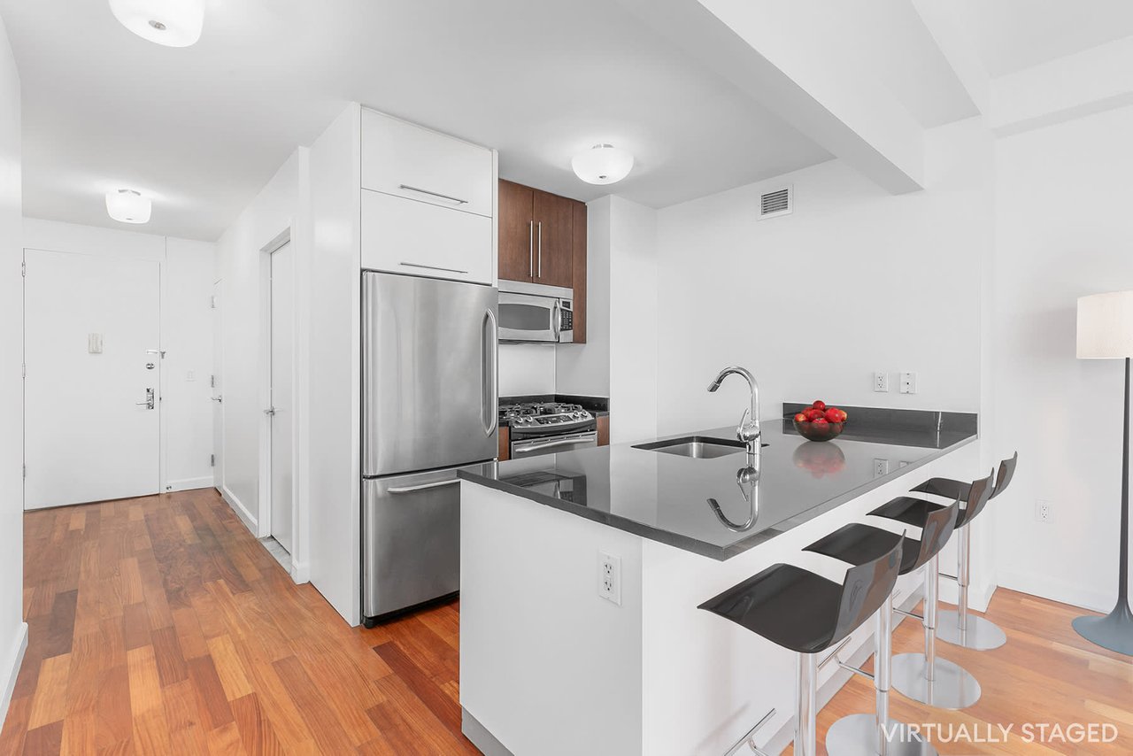 100 Jay St #11F
