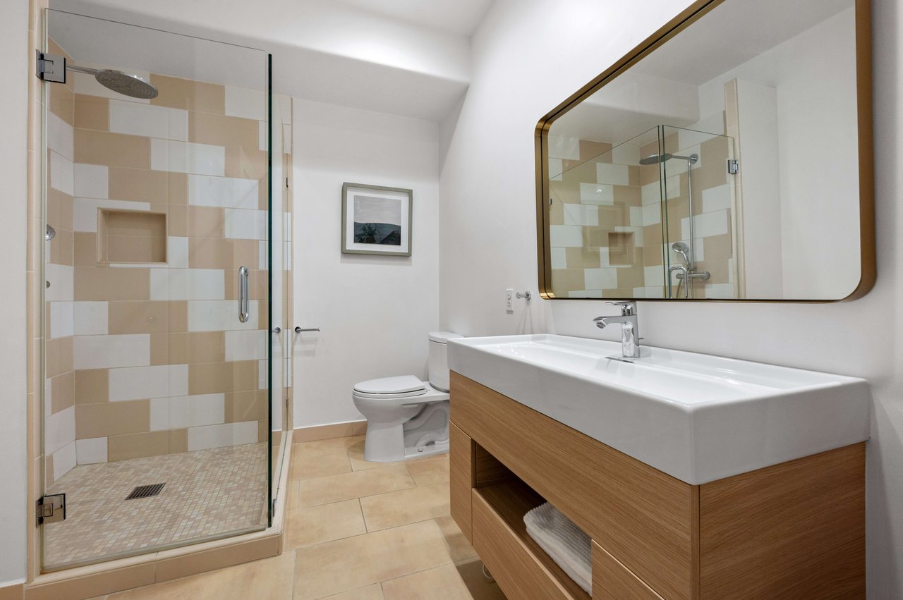 View Penthouse Atop Duboce Triangle