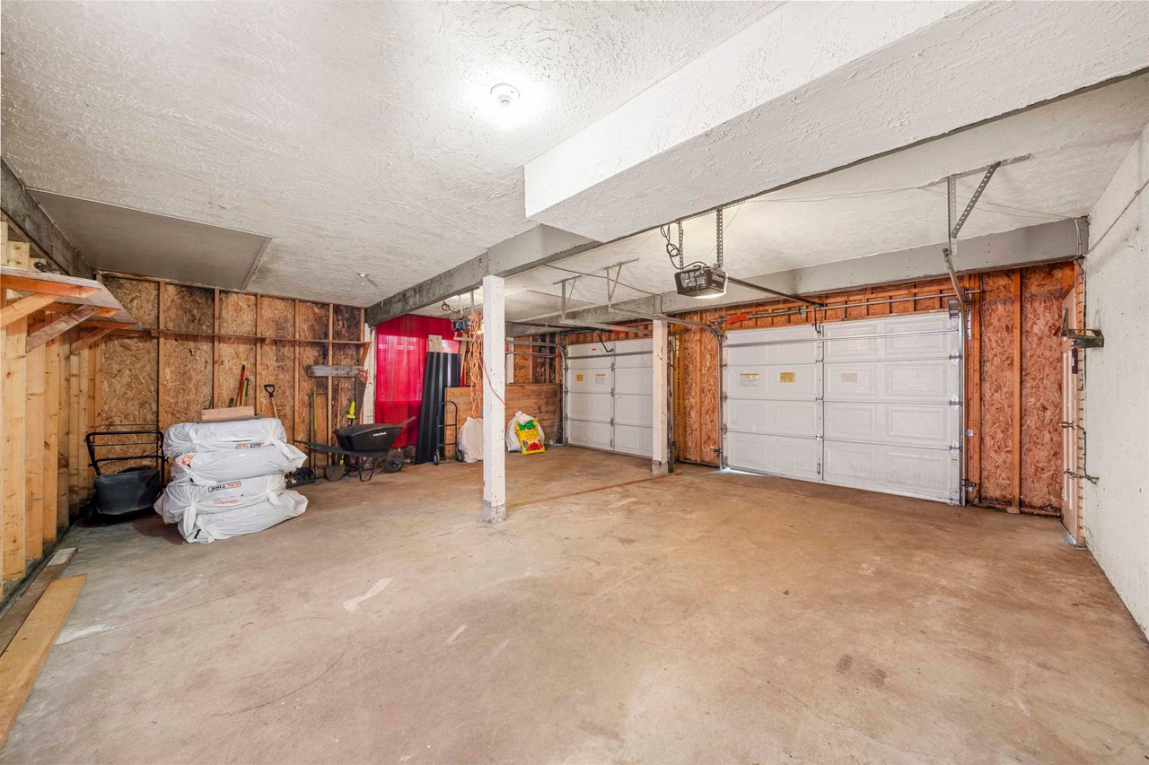 12178 97 Ave
