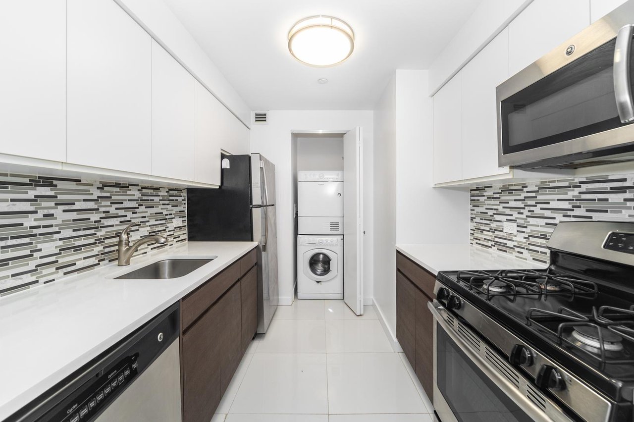 310 East 2nd Street, Apt 5-B