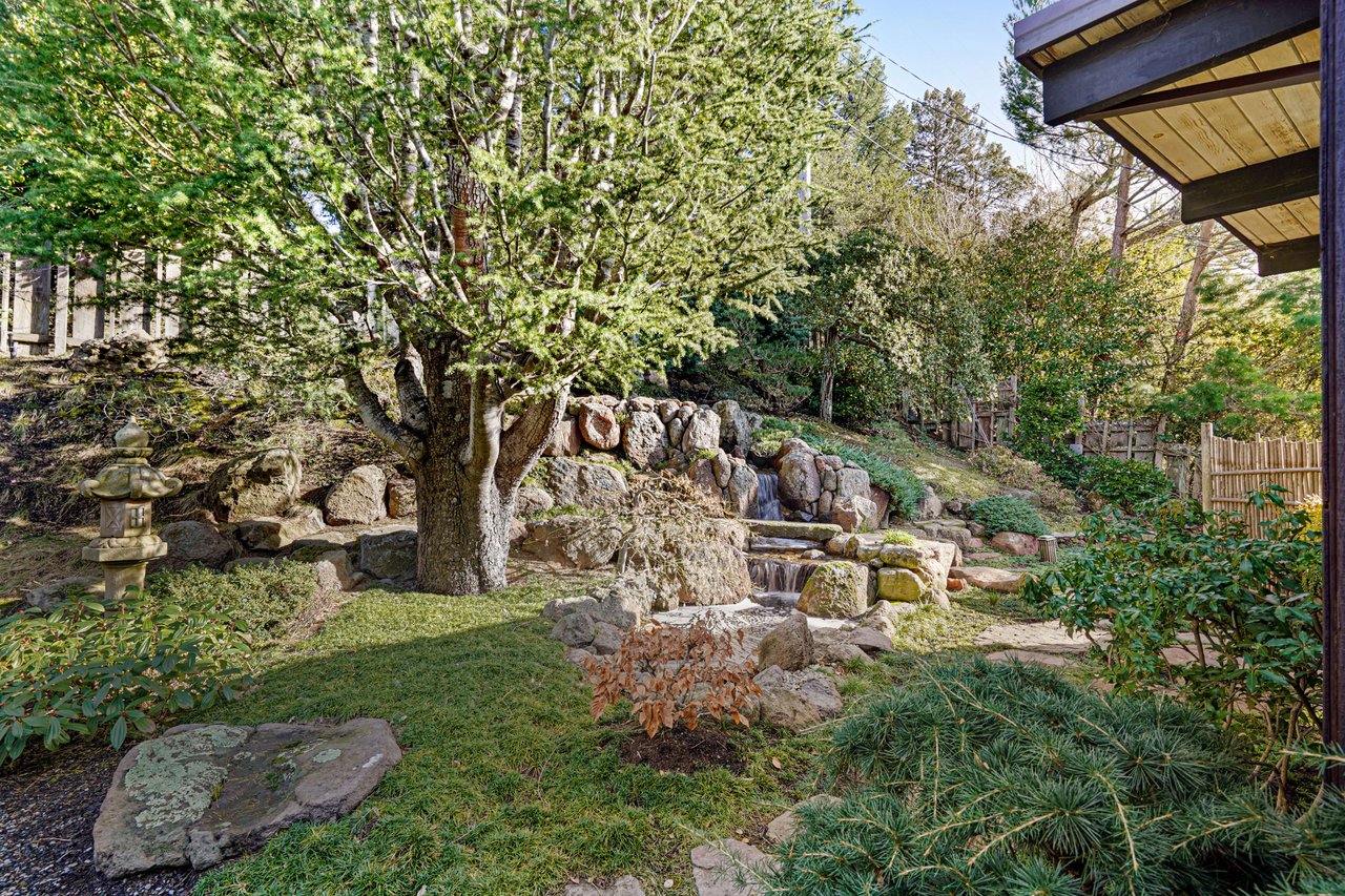 147 Overhill Rd