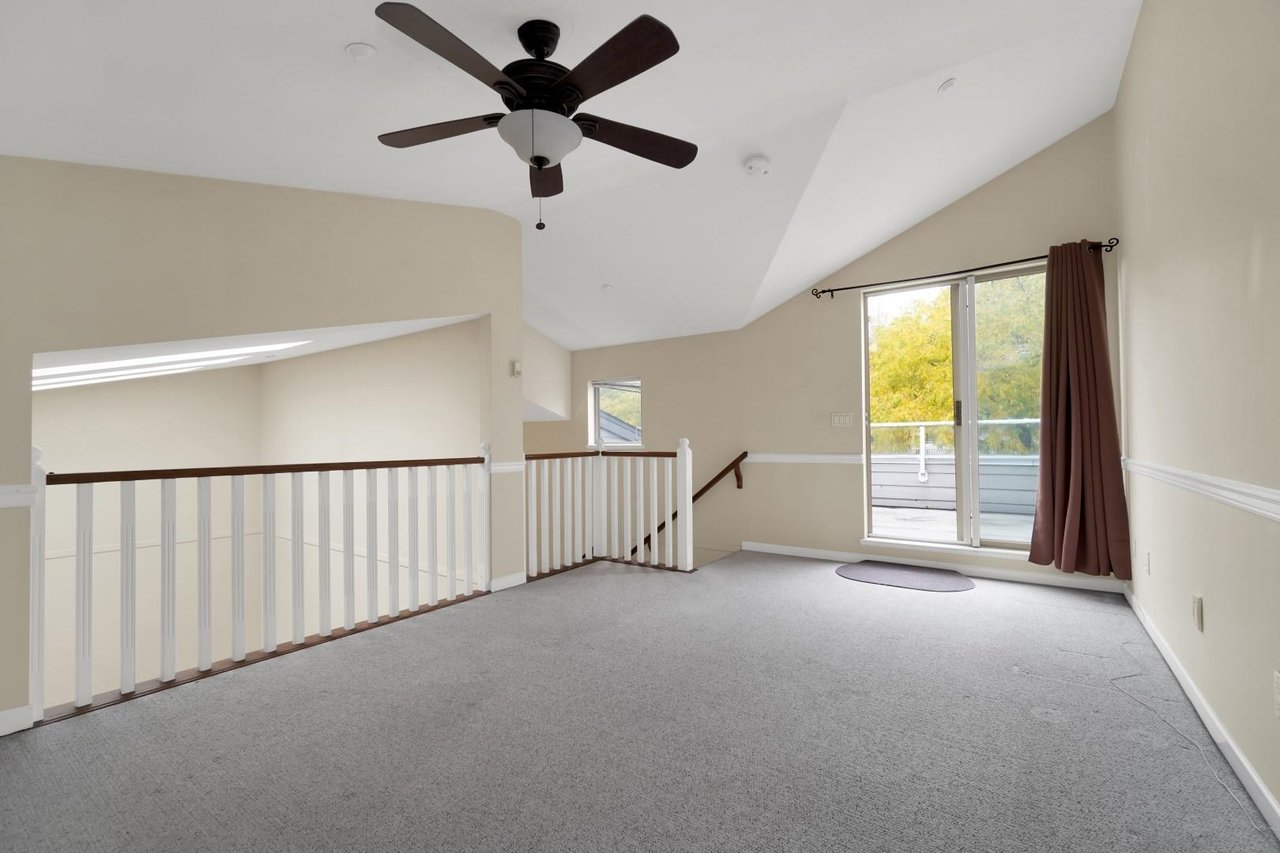 18-323 Governors Ct