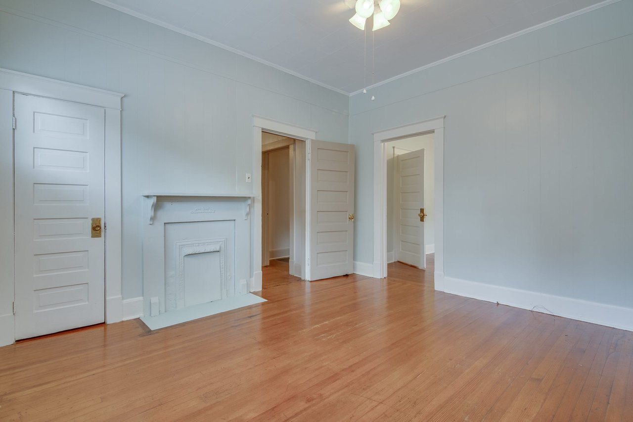 4 Montford Street