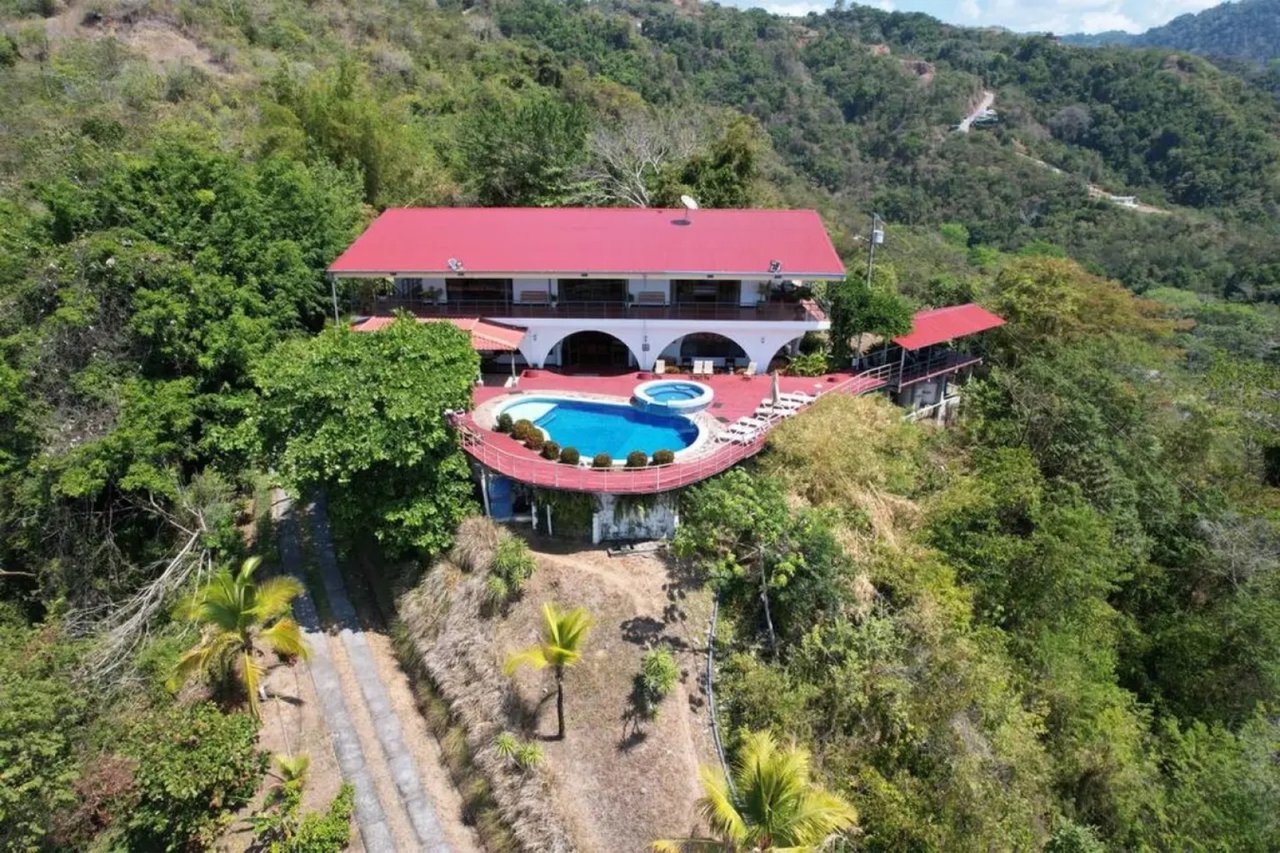 Oceanview Income Villa Estate, Jaco, Puntarenas