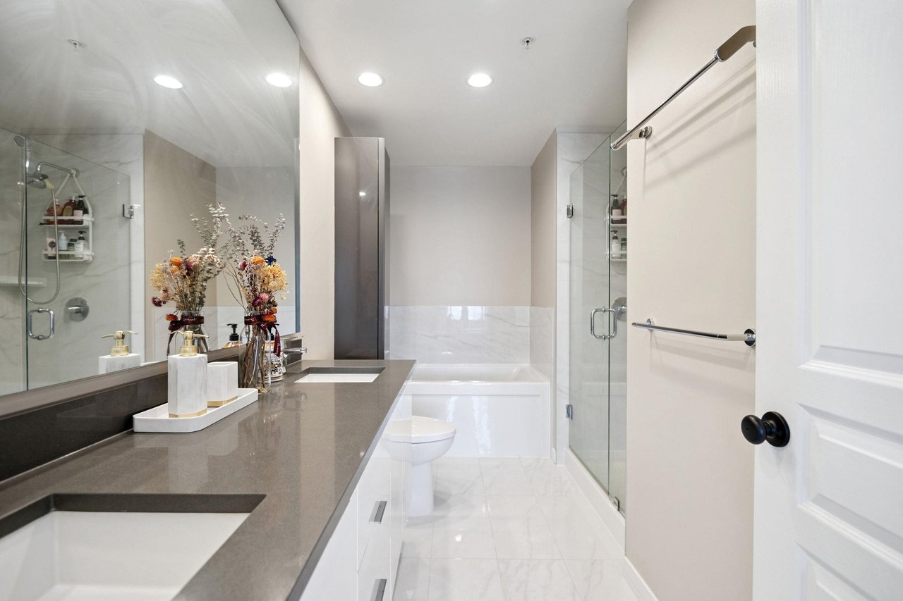 523-9311 Alexandra Rd