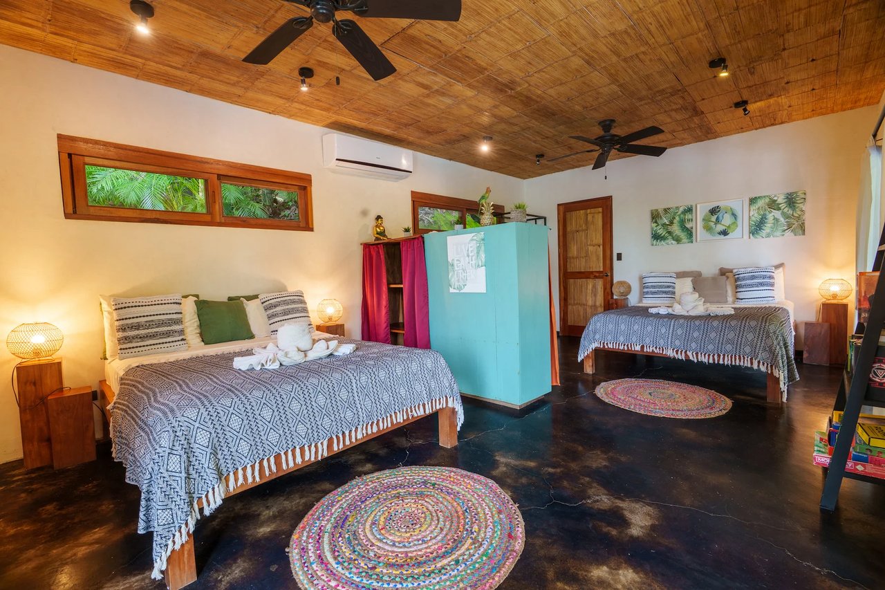 Balinese Vacation Rental Estate, Santa Teresa, Puntarenas