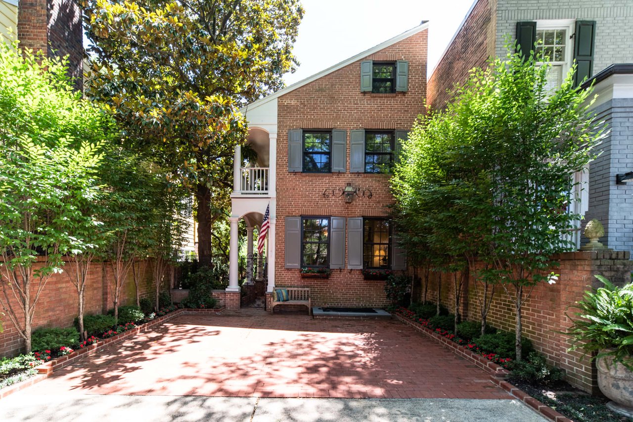 412 WOLFE STREET