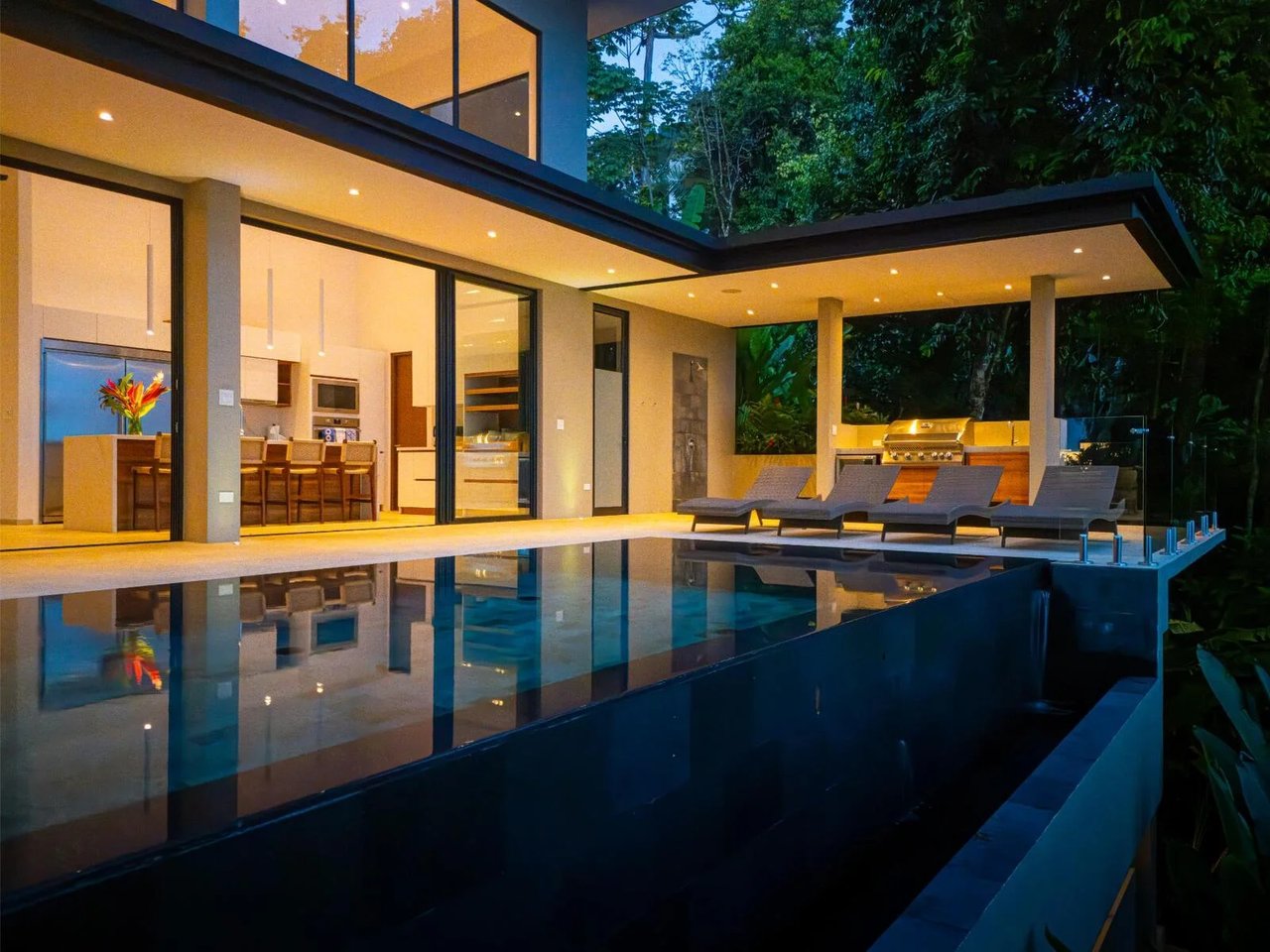 Whale Tail View Ridgetop Home, Uvita, Puntarenas