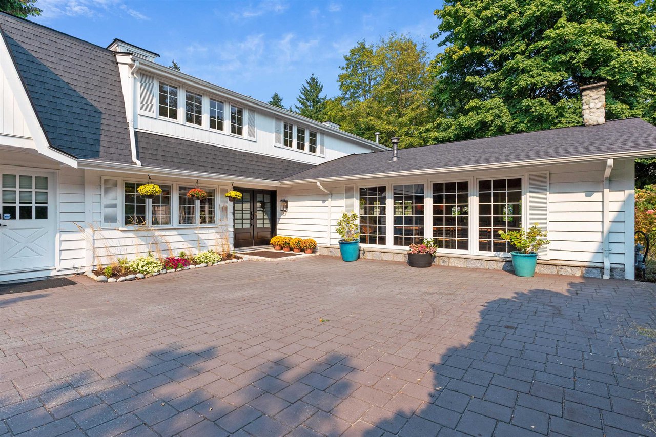 1820 St. Denis Rd