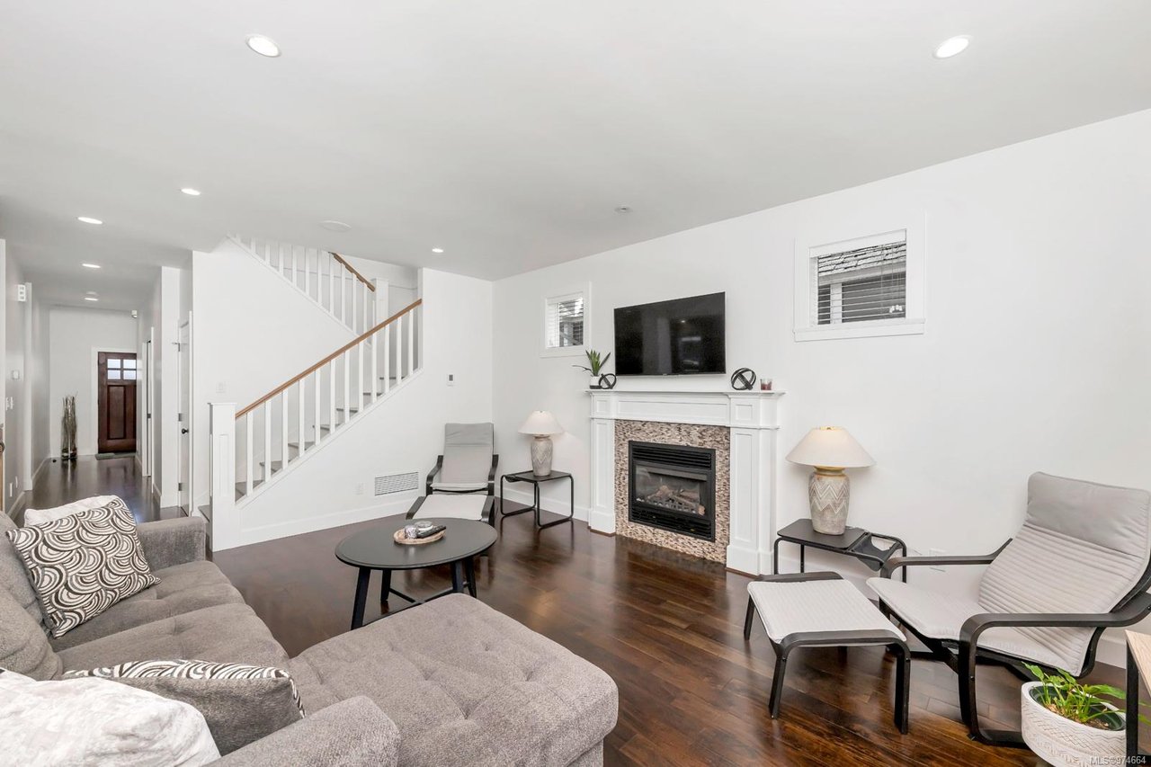 6556 Callumwood Ln