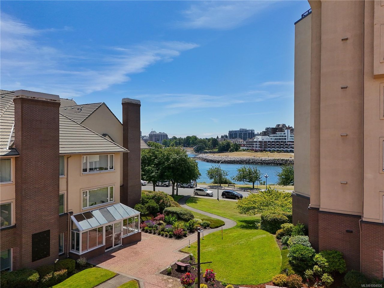 408-50 Songhees Rd