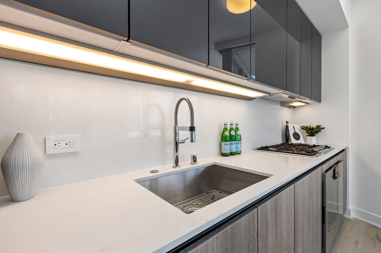 201 Folsom St #15A