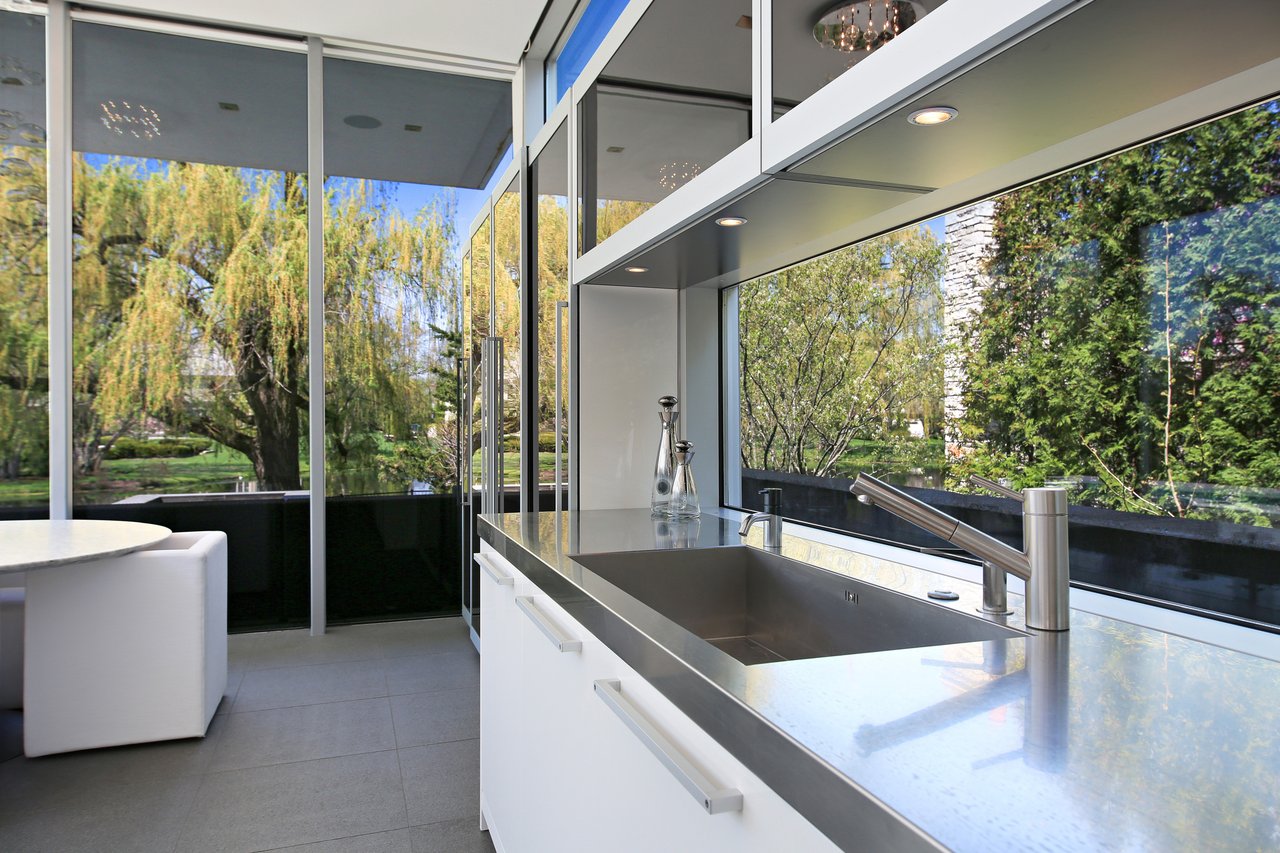 For Those Seeking An Extraordinary Lifestyle