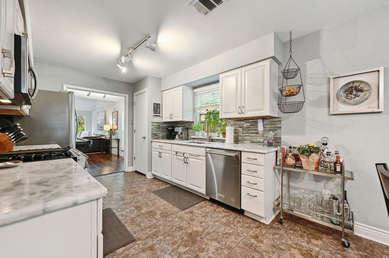 Alluring One-Story Home in in the Coveted 78759!