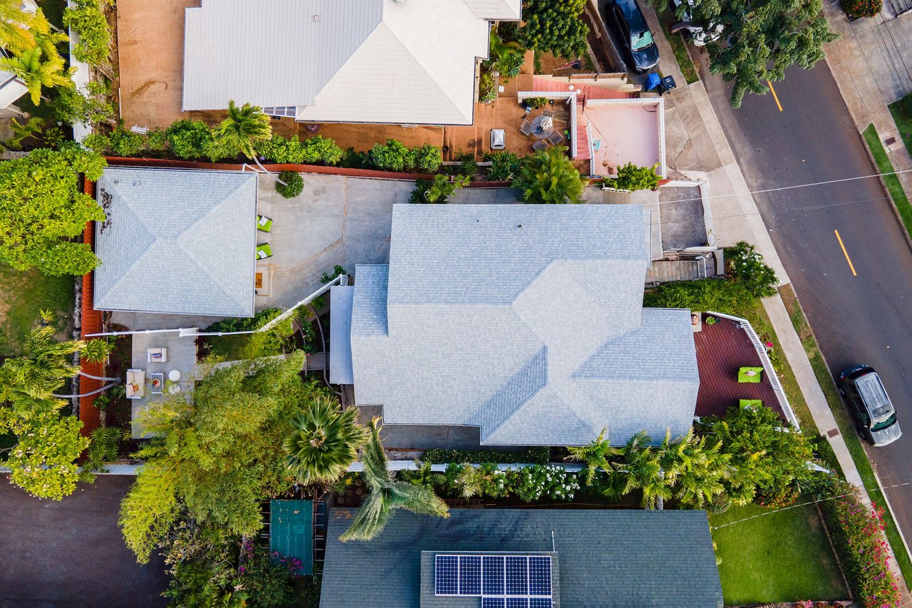 3851 Sierra Drive