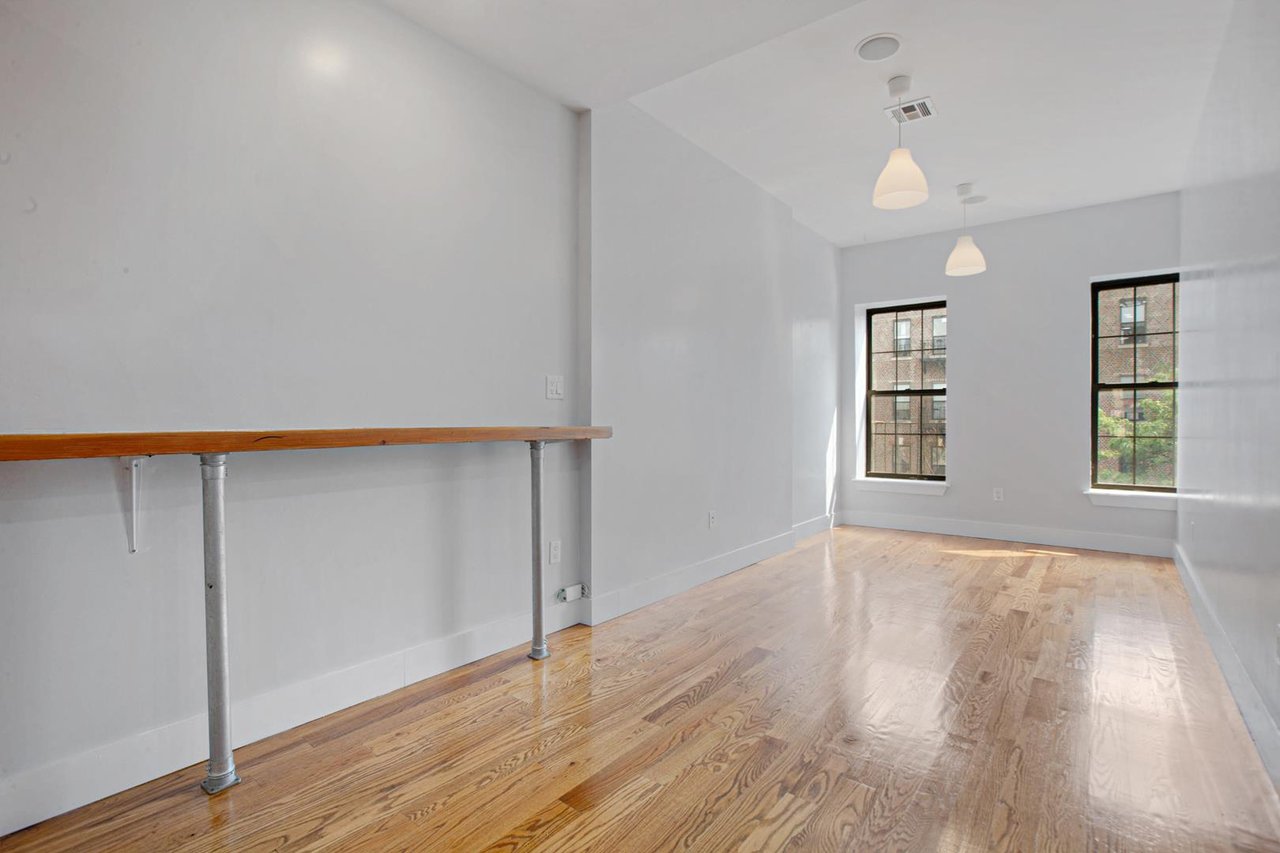 2017 Fulton Street, Apt 3