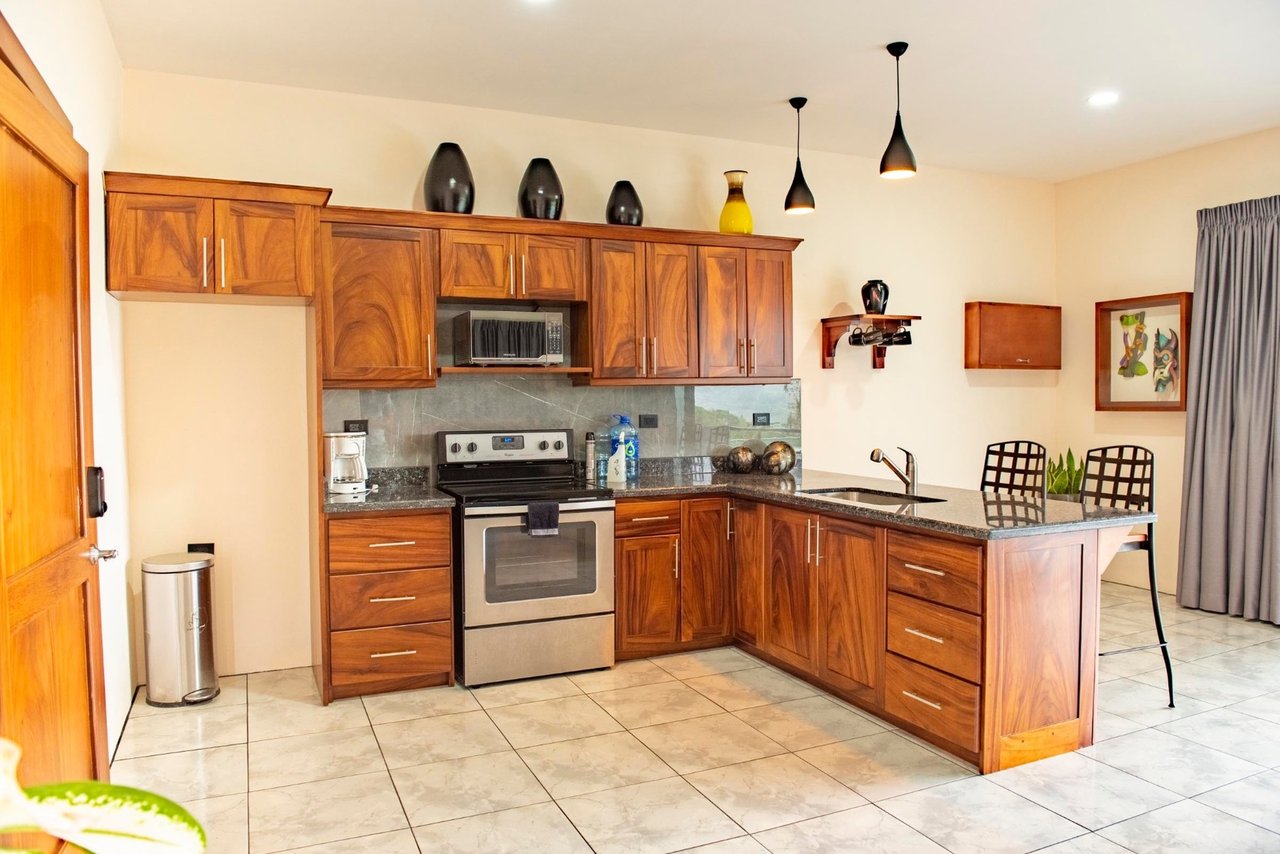 Tropical Villa with Guest Casita, Perez Zeledon, San Jose