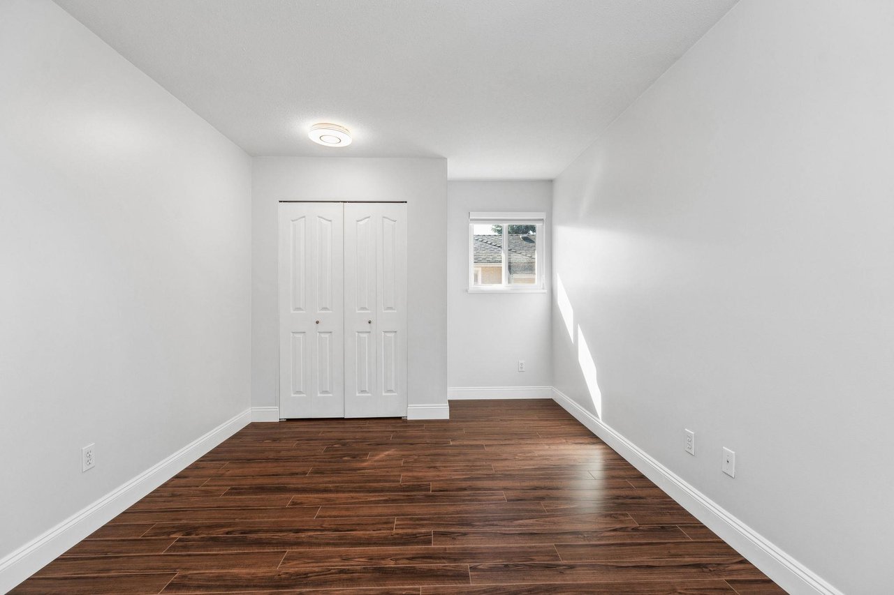 8118 153a St
