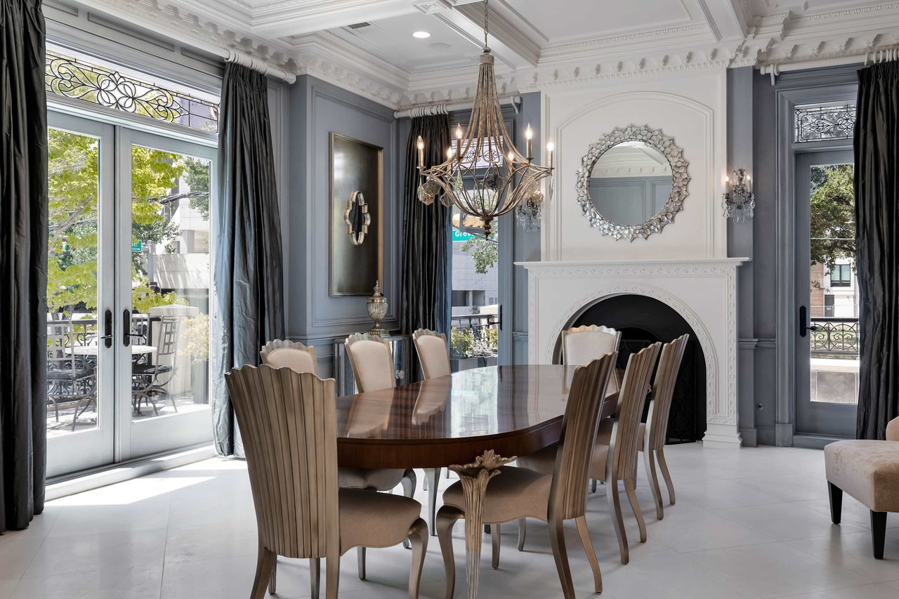 Parisian Townhouse in Dallas