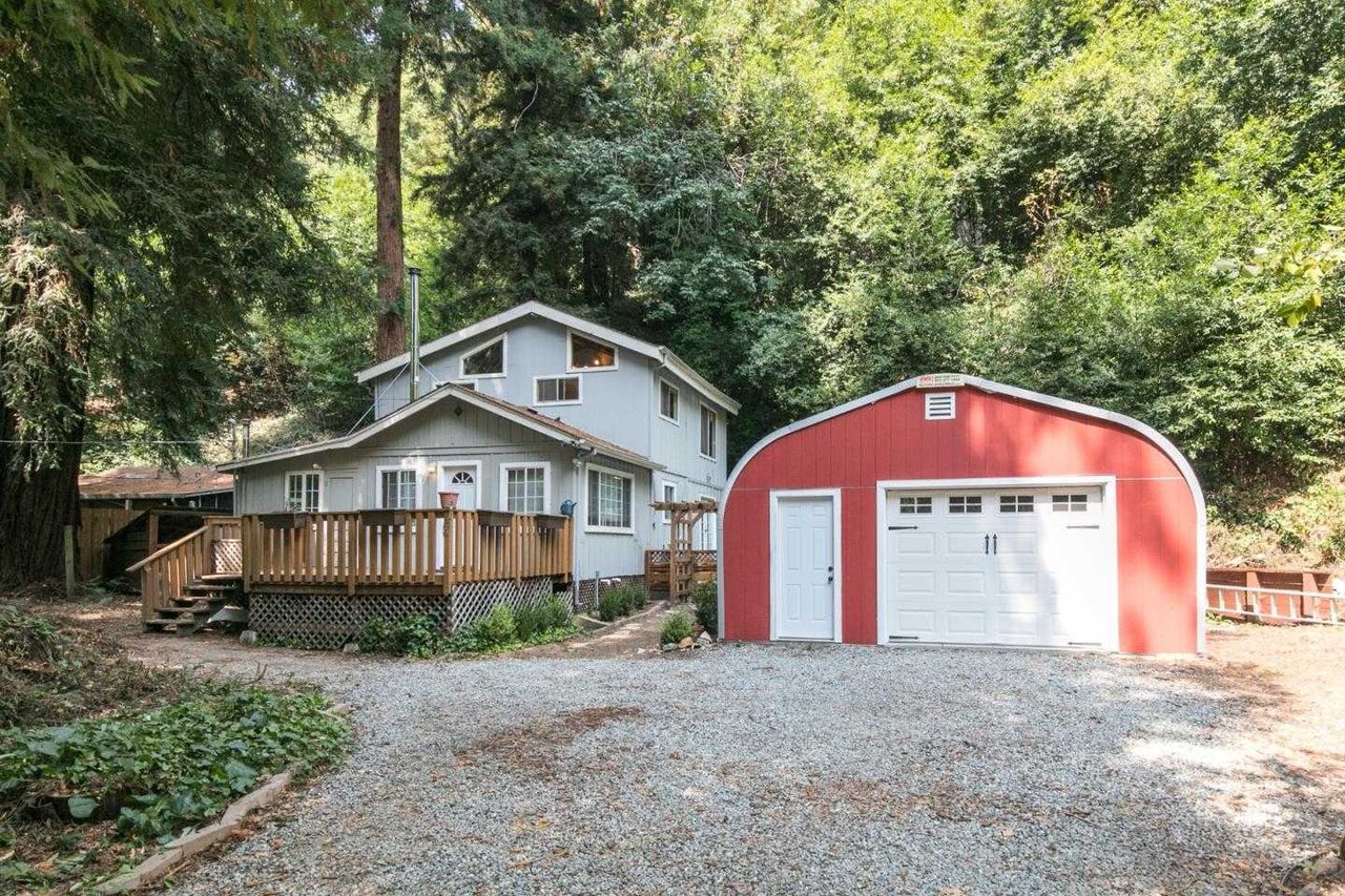 329 Creekside WAY