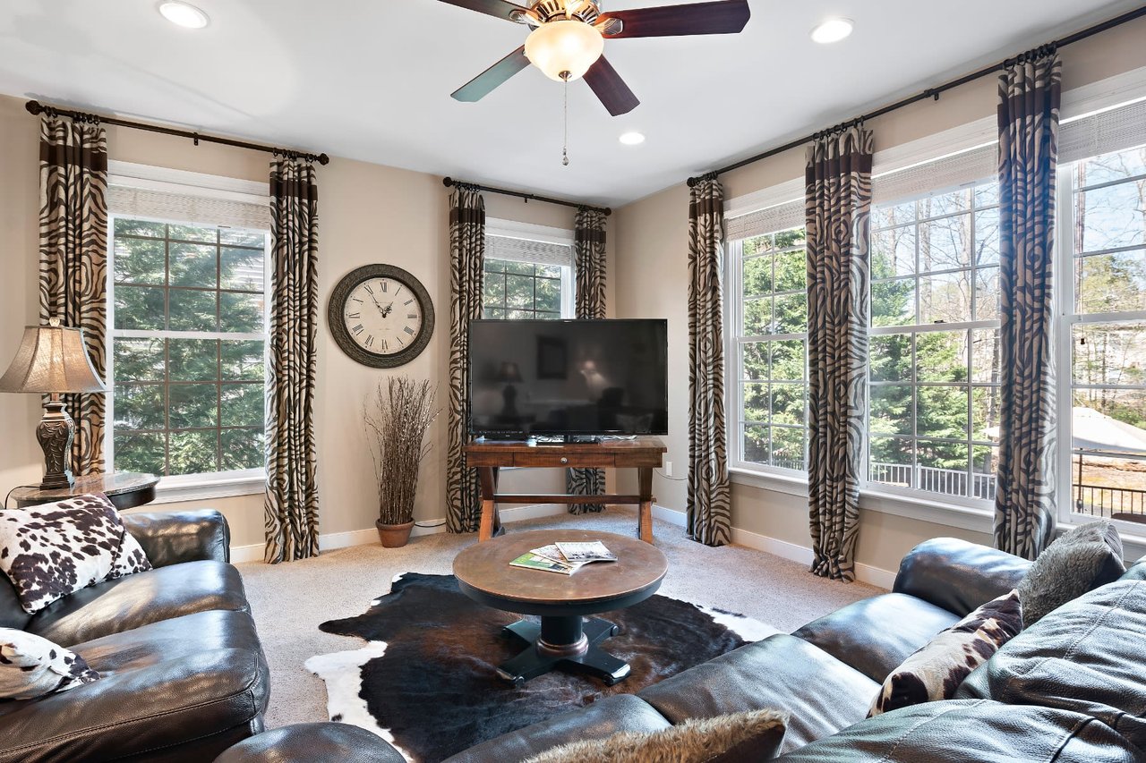 3731 Riverdowns North Drive