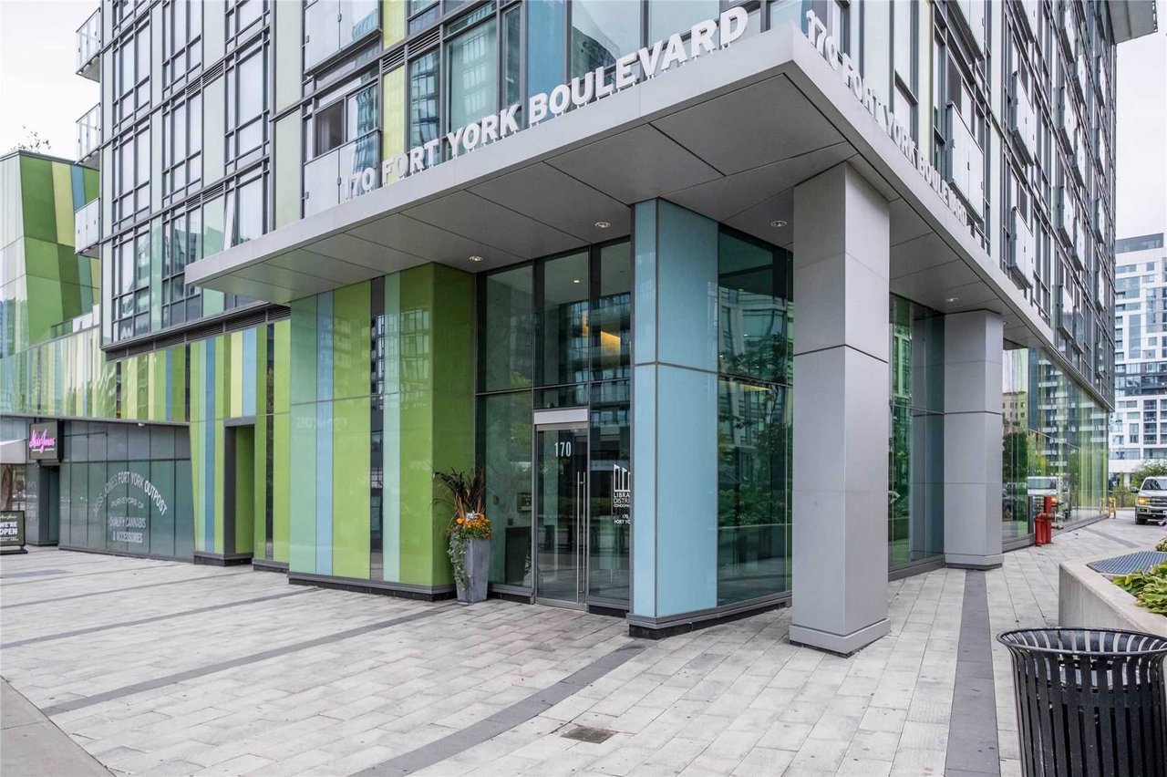 170 Fort York Blvd #1208