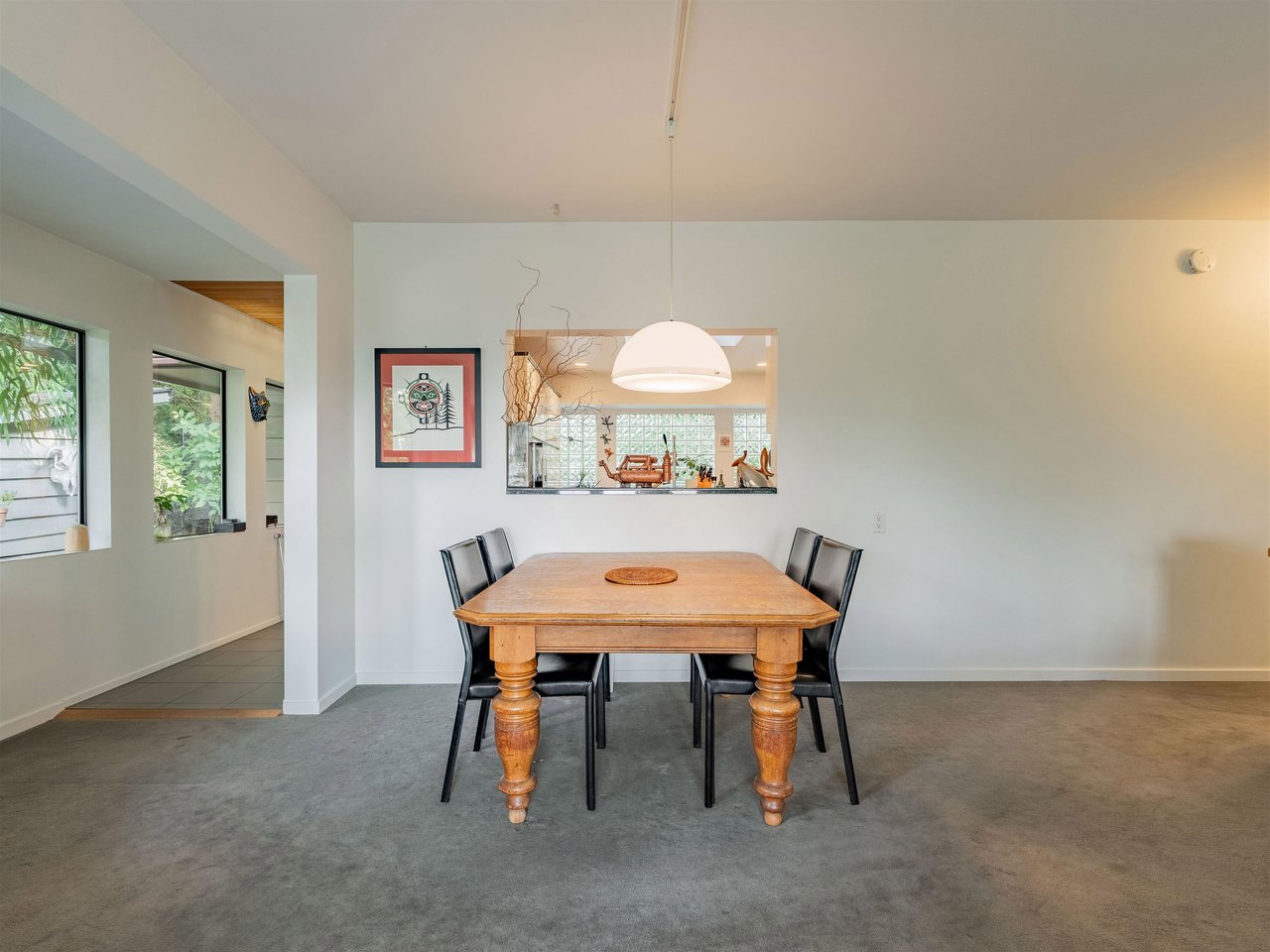 4554 Sunland Pl